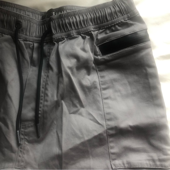 ❤️Zanerobe Men’s Light Grey Jogger Pants Chinos Size 32 - Picture 4 of 7